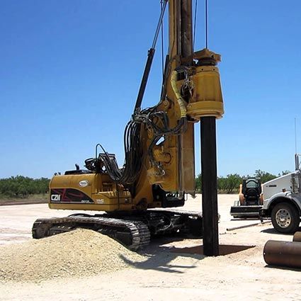 Rathole Conductor Pipe being placed in well